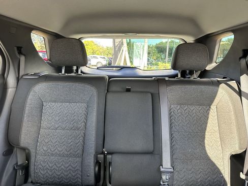 Used 2022 Chevrolet Equinox LT image 19