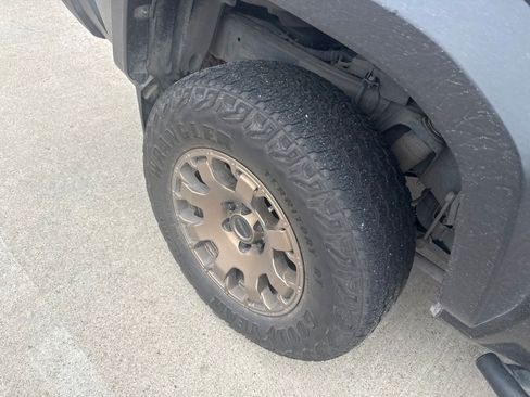 Used 2024 Toyota Tacoma 4x4 Double Cab Hybrid image 12