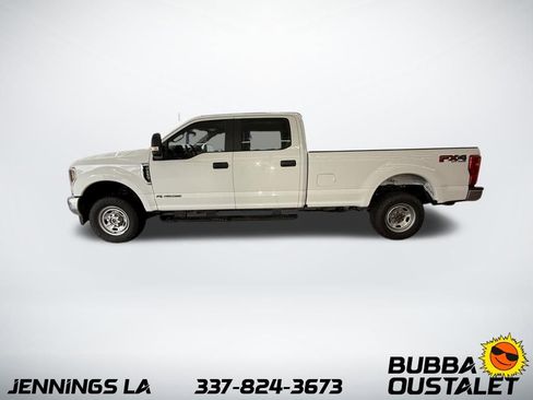 Used 2018 Ford F250 XL w/ Power Equipment Group image 2