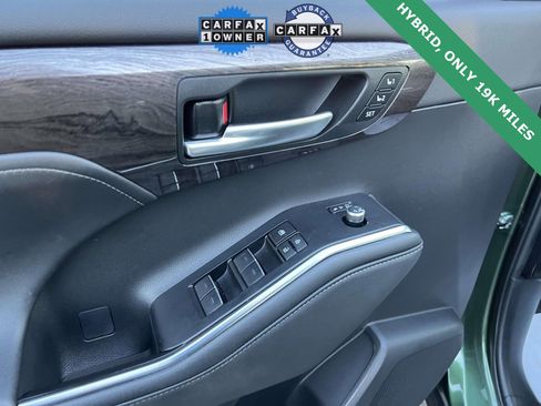 Used 2023 Toyota Highlander Limited image 23