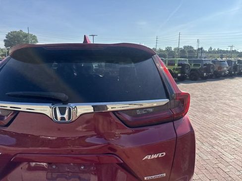 Used 2021 Honda CR-V Touring image 11