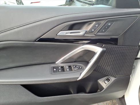 Used 2025 BMW X1 xDrive28i image 13