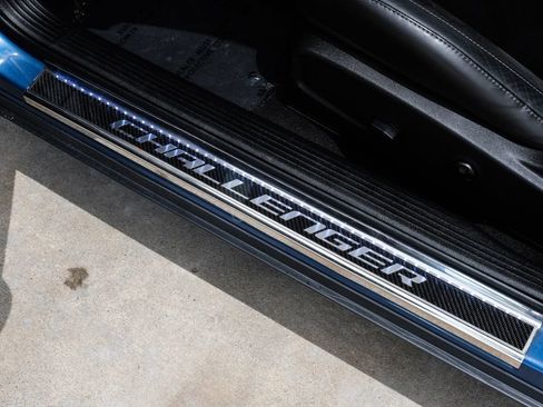 Used 2020 Dodge Challenger R/T Scat Pack RWD image 31