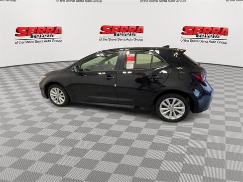 Certified 2024 Toyota Corolla SE image 7