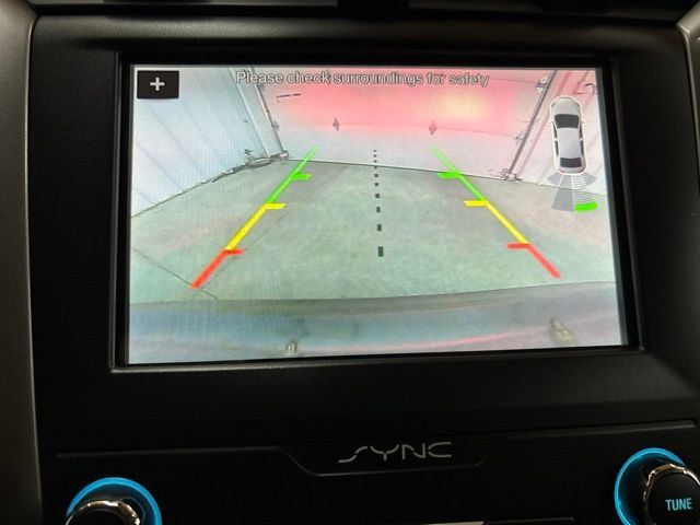 Used 2019 Ford Fusion SE FWD image 44