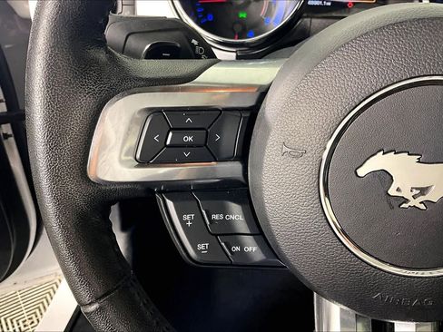 Used 2017 Ford Mustang Premium RWD image 21