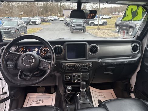 Used 2022 Jeep Wrangler Unlimited Sport w/ Sun And Sound Package image 14