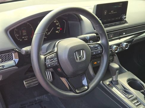 Used 2024 Honda Civic Sport image 27