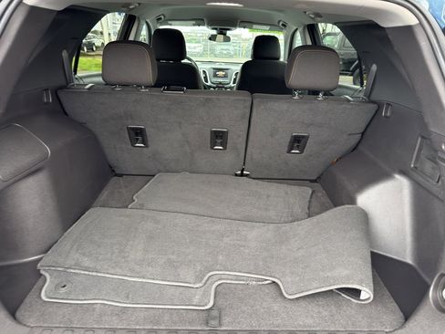Used 2024 Chevrolet Equinox LT image 16