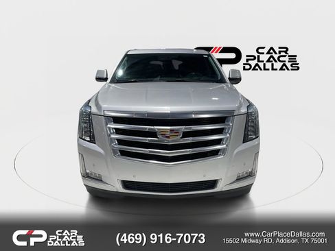 Used 2020 Cadillac Escalade ESV Luxury RWD image 9