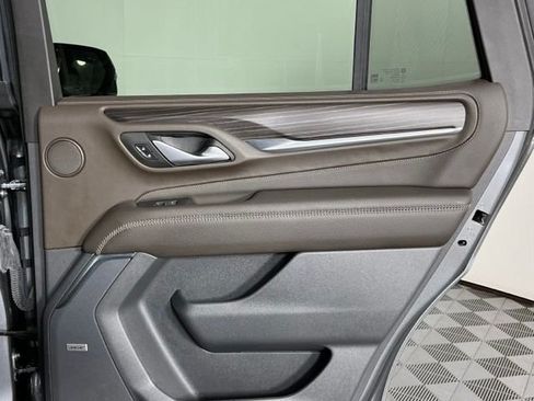 Used 2022 GMC Yukon Denali RWD image 24