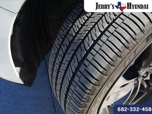 Used 2019 Acura RDX A-Spec image 8