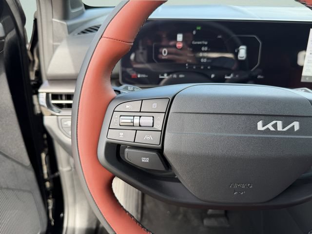 New 2026 Kia Sportage SX FWD image 35