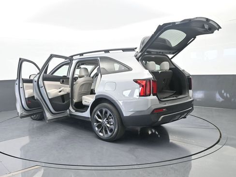 Used 2023 Kia Sorento X-Line EX image 77