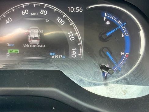 Used 2023 Toyota RAV4 LE AWD/4WD image 5
