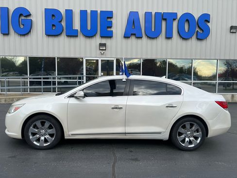 Used 2013 Buick LaCrosse Premium w/ Driver Confidence Package image 2