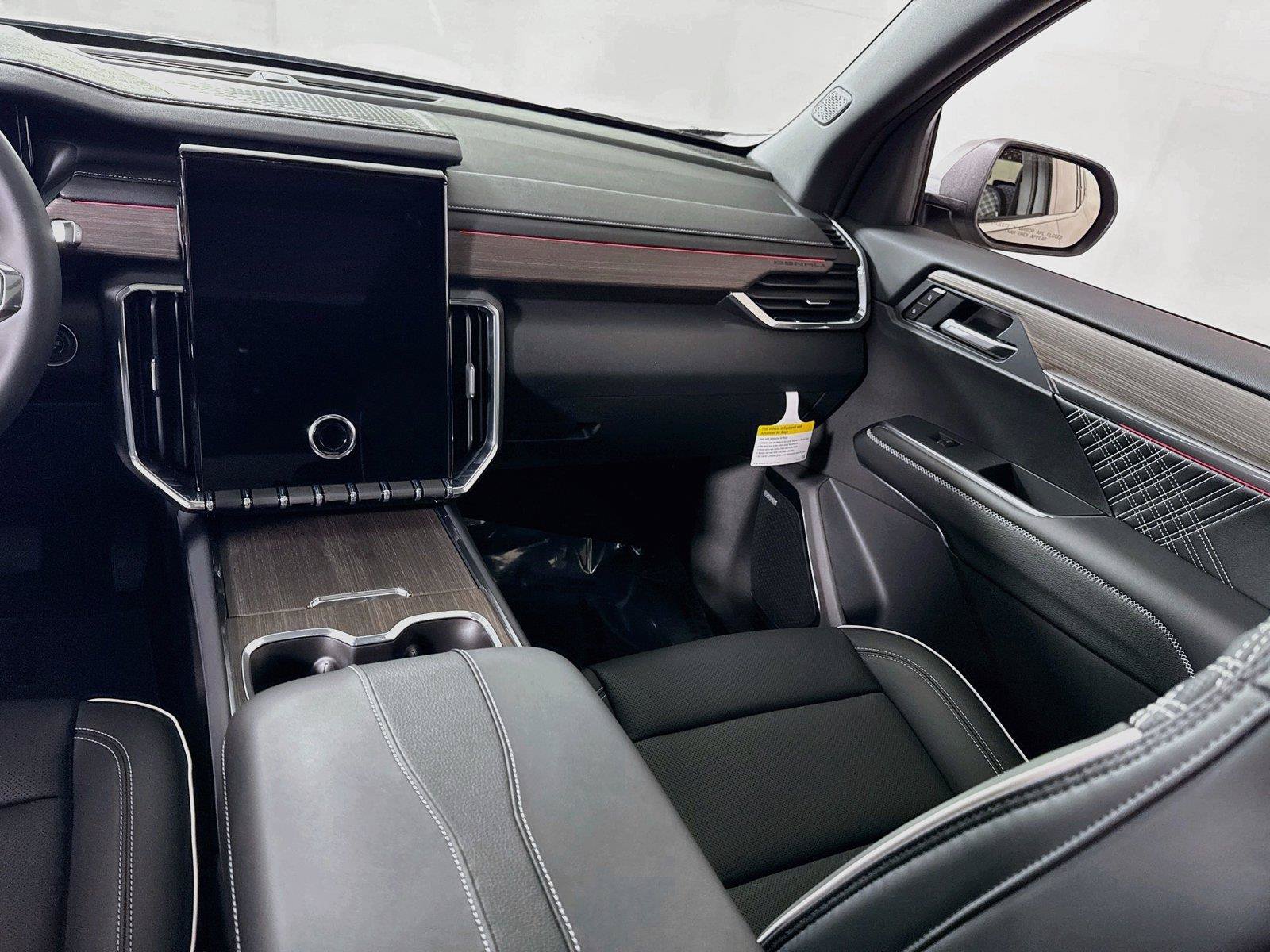 New 2027 GMC Acadia Denali AWD/4WD image 18