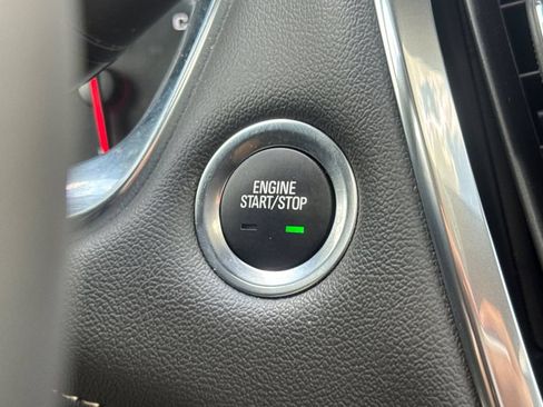Used 2023 Chevrolet Traverse Premier w/ Redline Edition AWD/4WD image 21