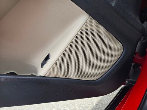 Used 2019 Mercedes-Benz GLA 250 4MATIC image 17