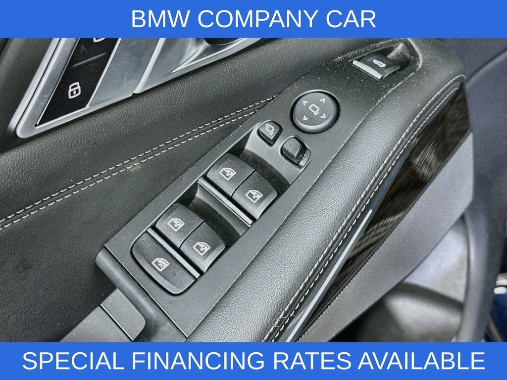 Used 2026 BMW X5 xDrive40i w/ M Sport Package AWD/4WD image 21