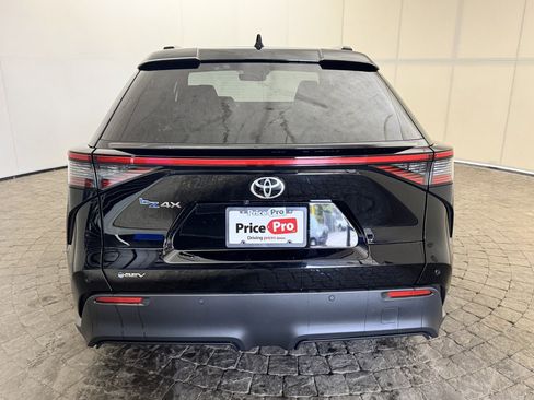 Used 2024 Toyota bZ4X XLE image 5