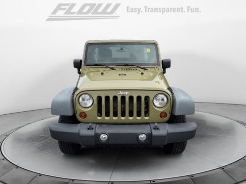 Used 2013 Jeep Wrangler Unlimited Sport w/ Connectivity Group AWD/4WD image 3