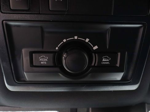 Used 2019 Toyota Tacoma TRD Off-Road AWD/4WD image 30