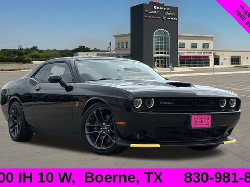 Used 2023 Dodge Challenger R/T Scat Pack RWD image 1
