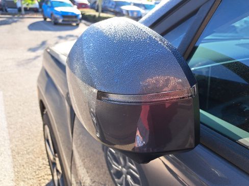 Certified 2025 Hyundai Santa Fe Limited image 3