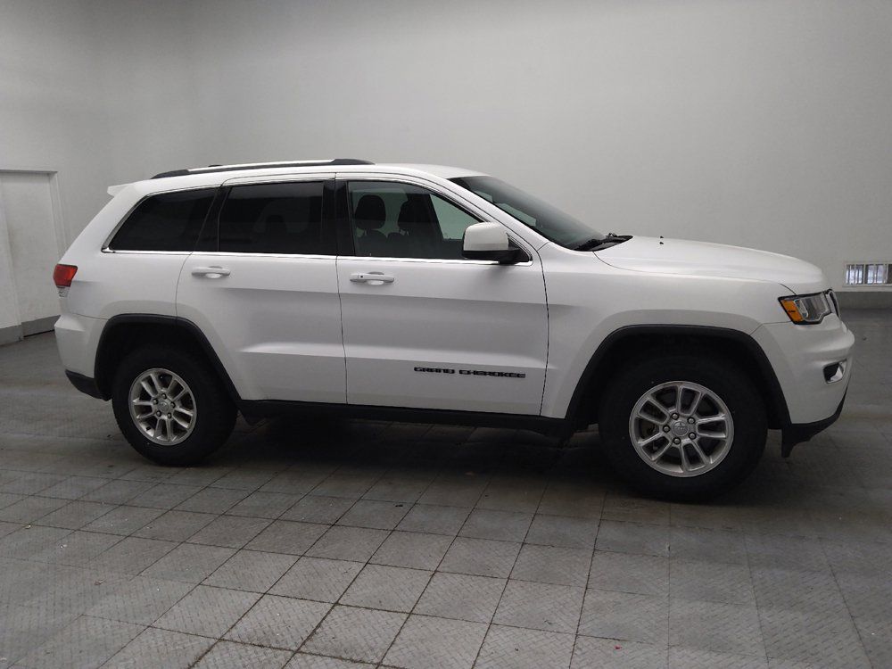 Used 2019 Jeep Grand Cherokee Laredo RWD image 11