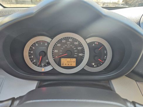 Used 2008 Toyota RAV4 Limited image 14