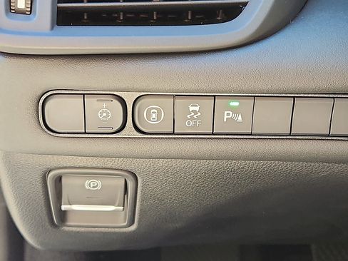 Certified 2025 Acura TLX w/ Technology Package image 25