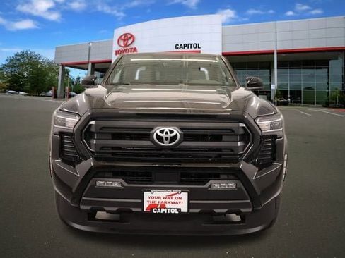 New 2025 Toyota Tacoma SR5 image 6