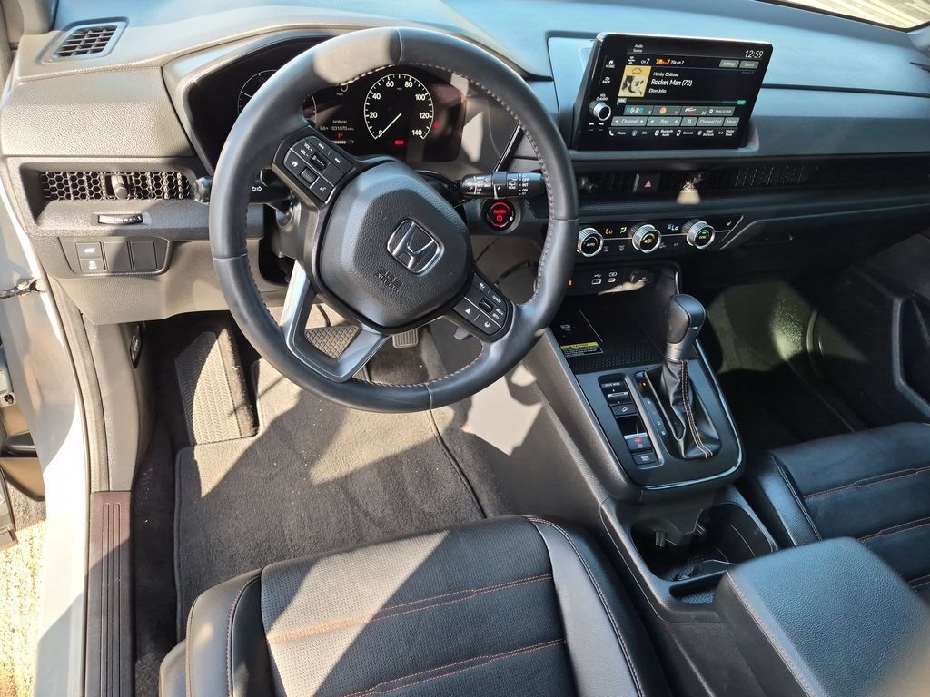 Used 2025 Honda CR-V Sport-L image 2
