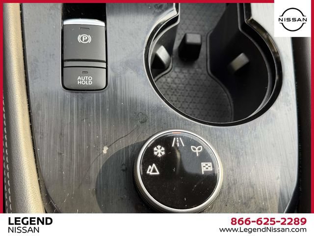 Certified 2023 Nissan Rogue SL AWD/4WD image 32