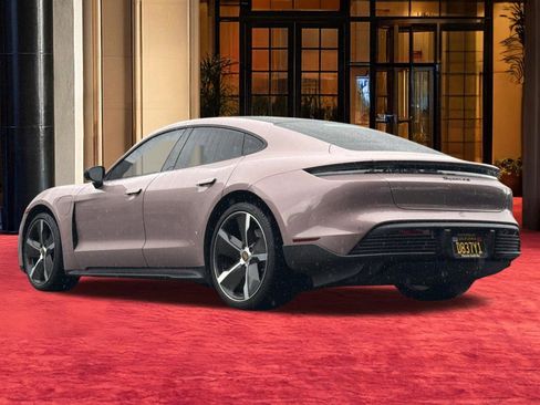 Used 2021 Porsche Taycan 4S image 3