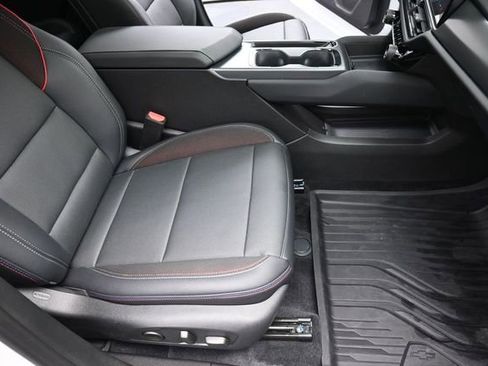 Used 2025 Chevrolet Equinox EV RS w/ Active Safety Package 3 FWD image 26