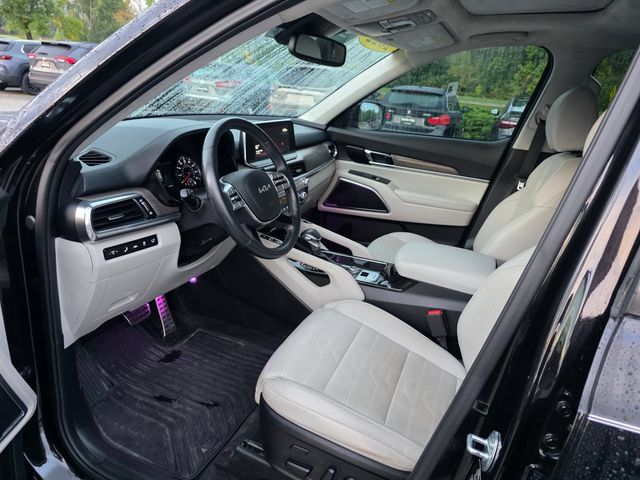 Certified 2022 Kia Telluride SX w/ SX Prestige Package AWD/4WD image 15