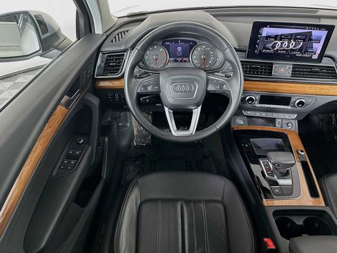 Certified 2023 Audi Q5 2.0T Premium w/ Convenience Package AWD/4WD image 19