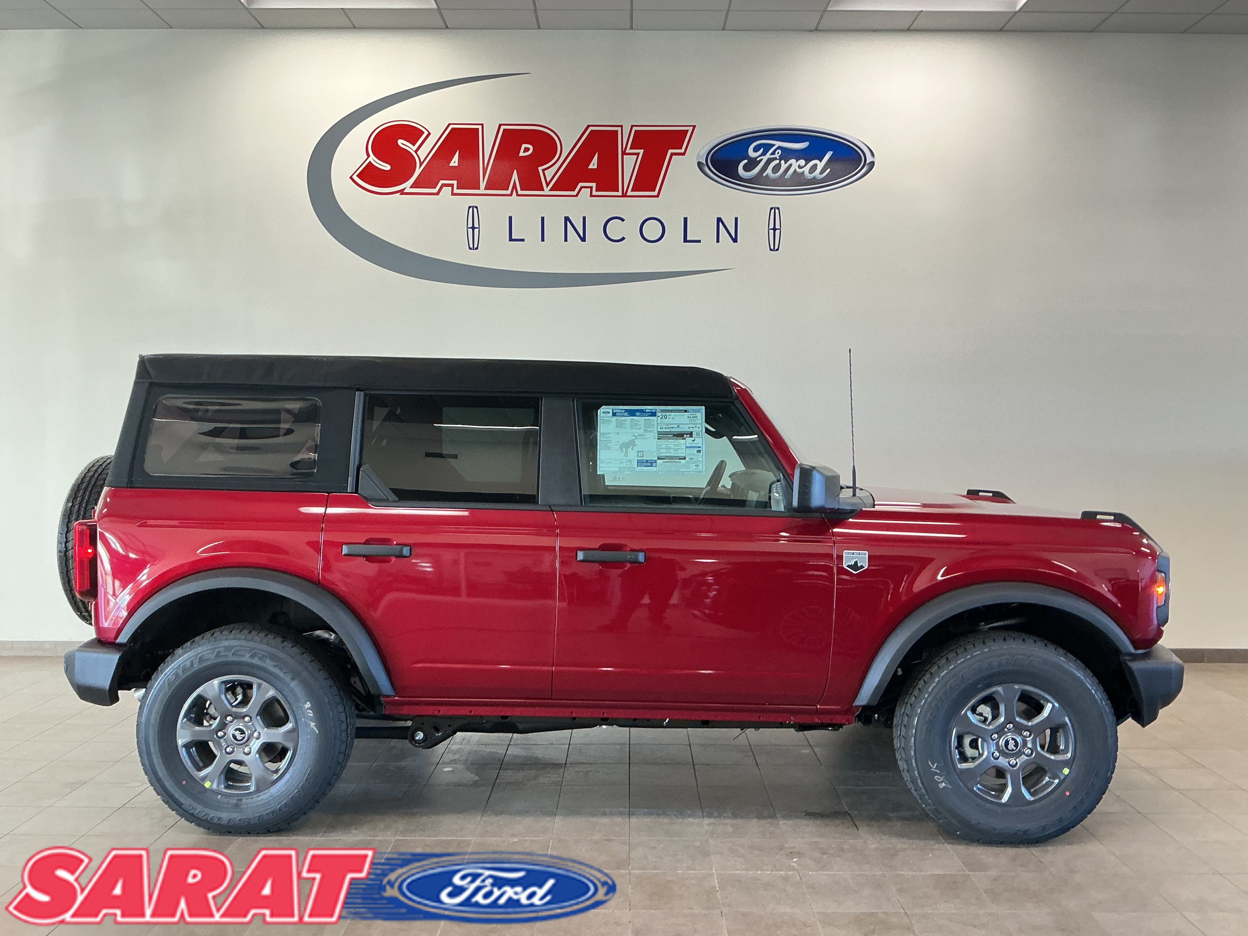 New 2026 Ford Bronco Big Bend AWD/4WD image 1