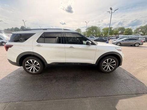 Used 2020 Ford Explorer ST w/ Premium Technology Package AWD/4WD image 7