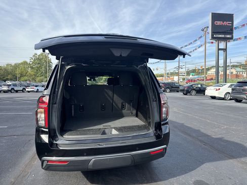 Used 2023 Chevrolet Tahoe LS image 5