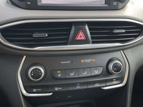 Used 2019 Hyundai Santa Fe SE AWD/4WD image 20