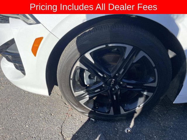 Used 2022 Kia K5 GT-Line w/ GT-Line FWD Premium Package image 2