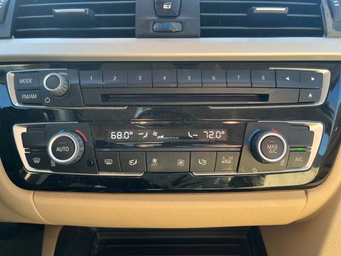 Used 2016 BMW 320i Sedan image 16