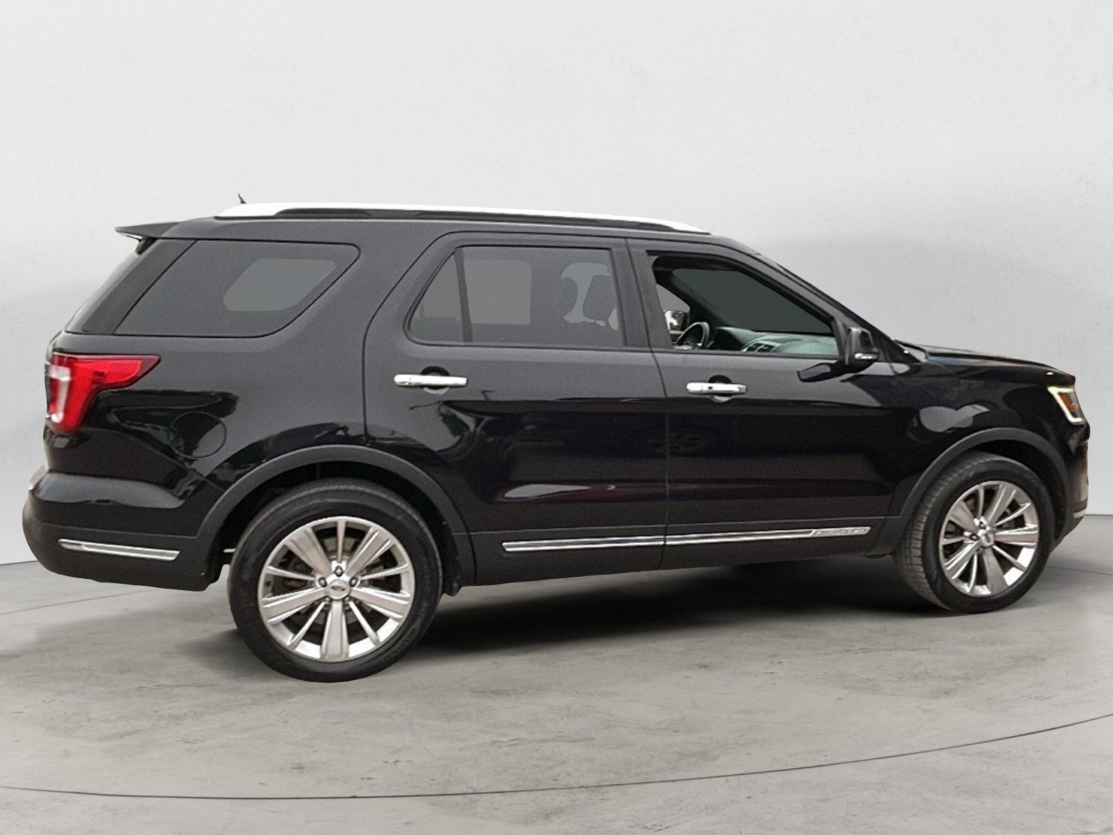 Used 2019 Ford Explorer Limited AWD/4WD image 7