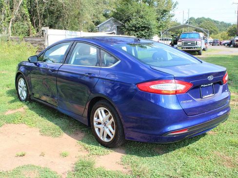 Used 2015 Ford Fusion SE FWD image 9