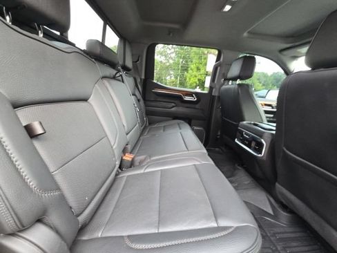 Used 2022 GMC Sierra 1500 Denali w/ Denali Reserve Package AWD/4WD image 14