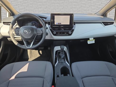 Used 2026 Toyota Corolla SE FWD image 10
