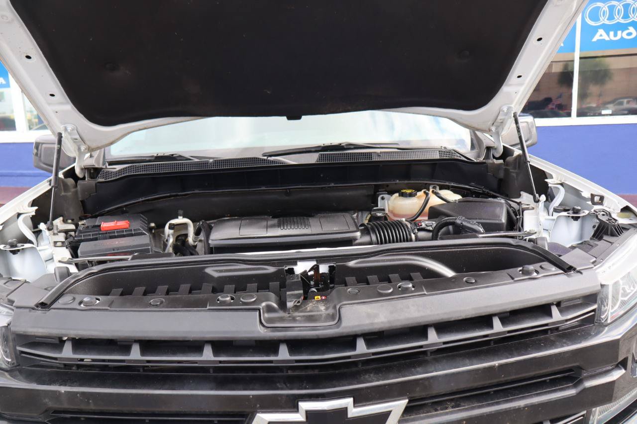 Used 2019 Chevrolet Silverado 1500 LT Trail Boss AWD/4WD image 22